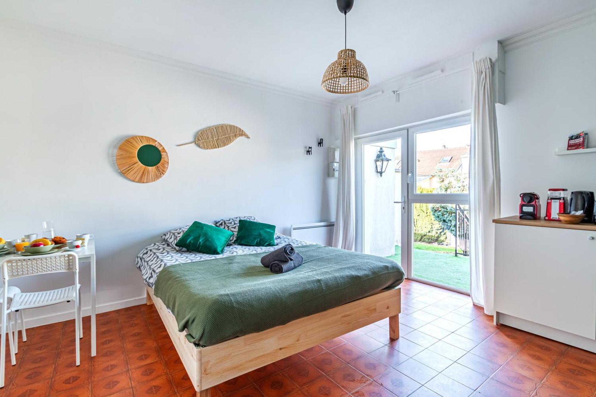 Appart'Hotel Nuiteejour Versailles Saint Cyr L'Ecole Bagian luar foto