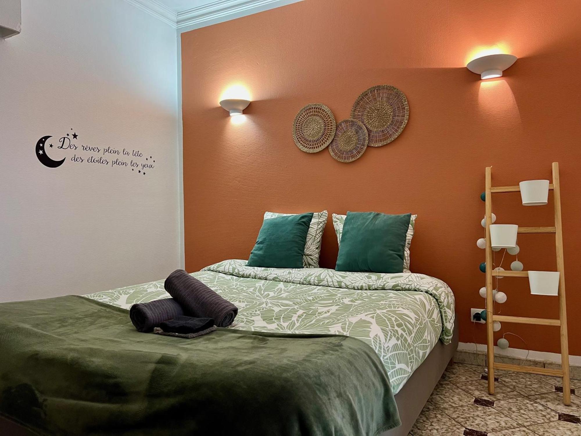 Appart'Hotel Nuiteejour Versailles Saint Cyr L'Ecole Bagian luar foto